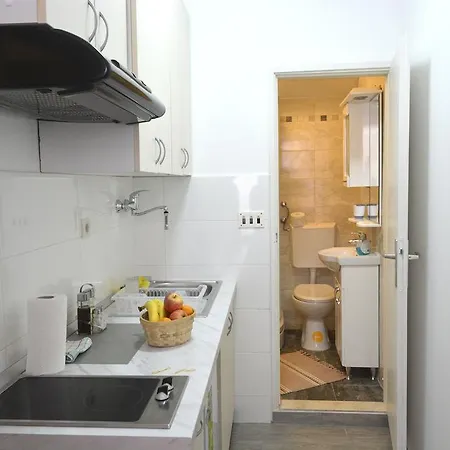 Studio In Guest house 3*