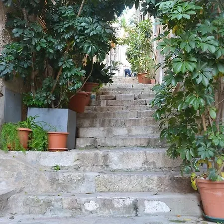 Vendégház In 3*