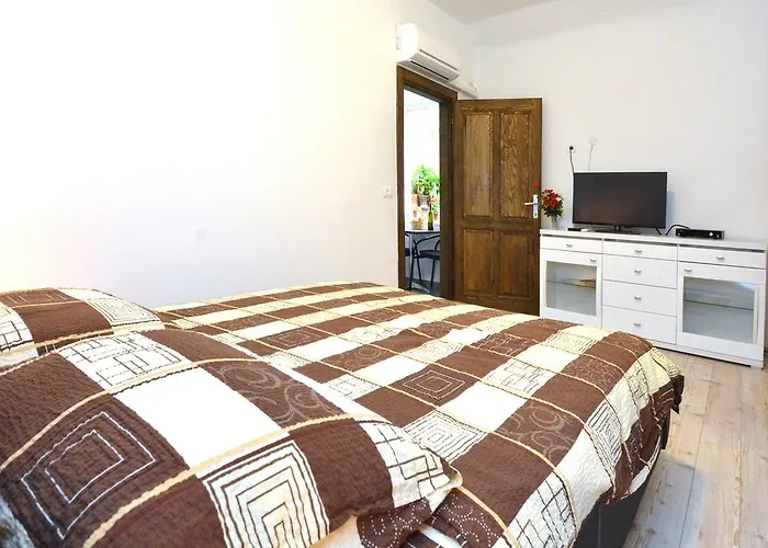 In Гостевой дом 3*